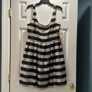 Allen Schwartz dress size 12. New w tags layered, with toile + polyester lining